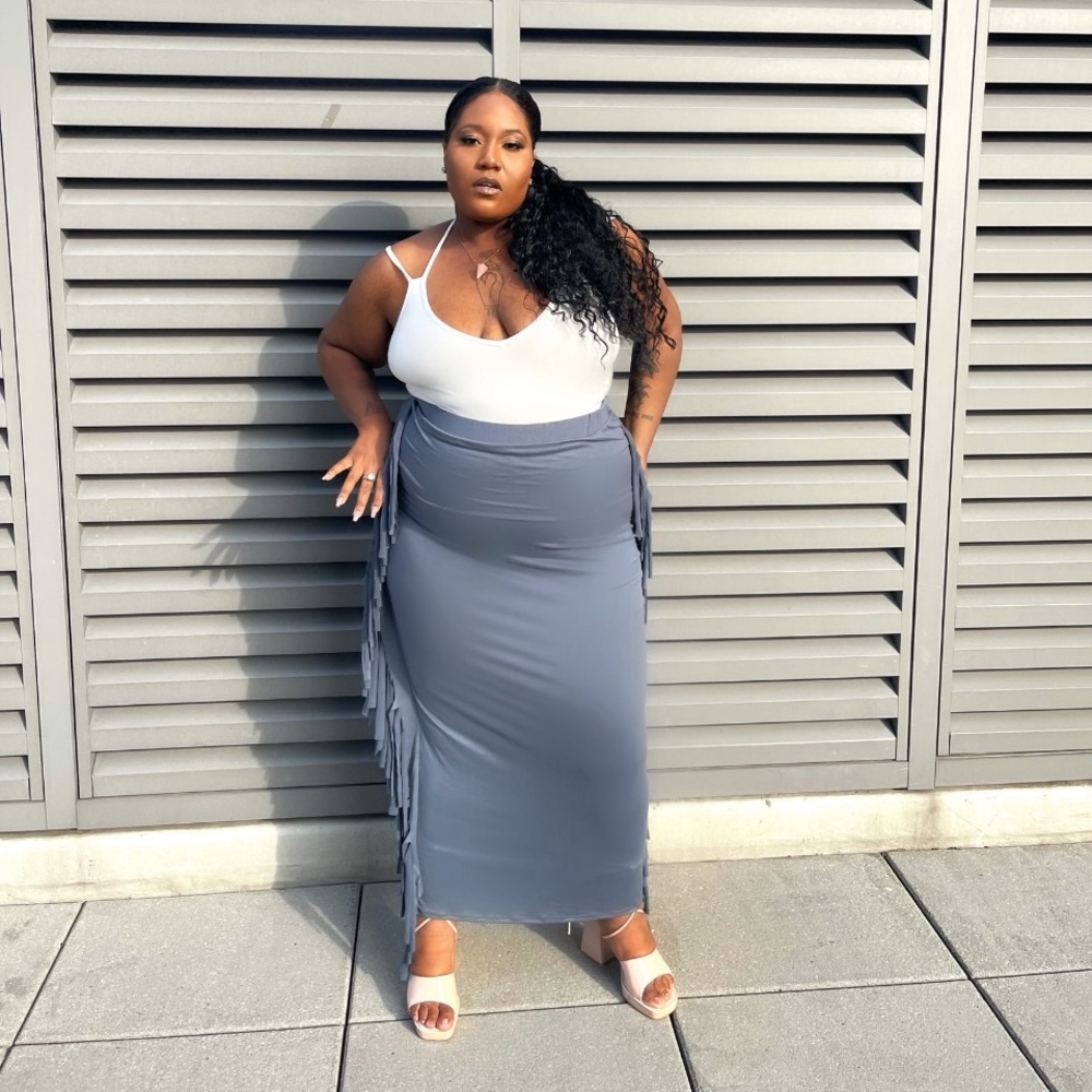 Need You Now Skirt (Charcoal)